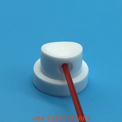 Karbüratör temizleyicisi için universal 1 inçlik bir sprey valfi ve aerosol kutuları için saman