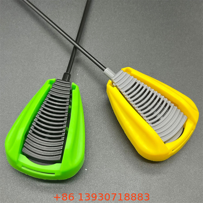 Bahçe ve temizlik için taşınabilir katlanabilir püskürtücü. Ergonomik tasarım. Düzenlenebilir püskürtme ayarları.