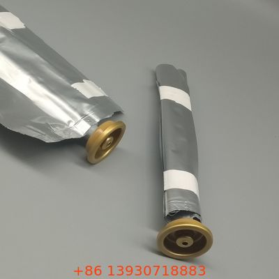 Farmasötik formülleri korumak için kadın torba üstü valflı aerosol sistemleri