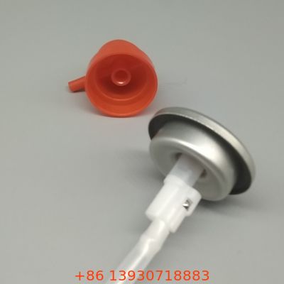 Güvenilir akış kontrolü ile tüm yönlü püskürtme için aerosol valfi